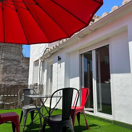 Malaga City Suites Exterior photo